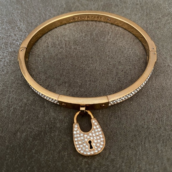 Michael Kors rose gold tone padlock bangle bracelet - Picture 1 of 5
